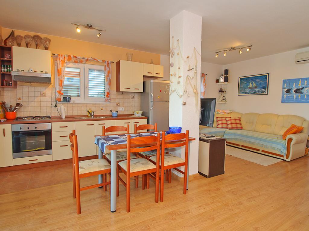 Zigulin Apartment Trogir Zimmer foto